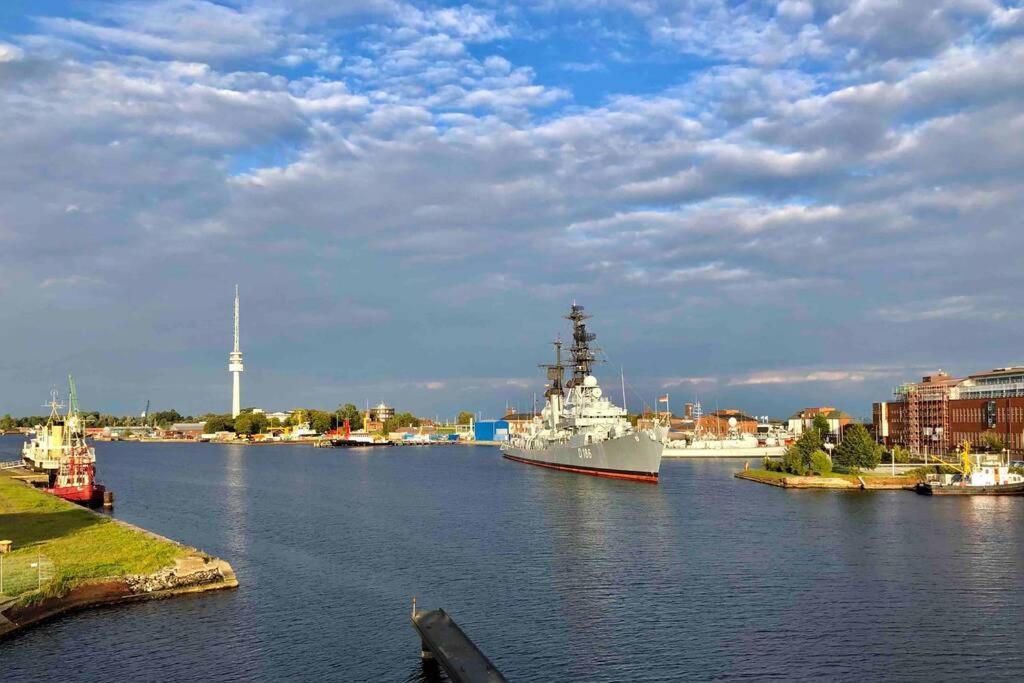 Wilhelms Havenkoje - Gemuetliches Innenstadtappartment Вилхелмсхафен Екстериор снимка
