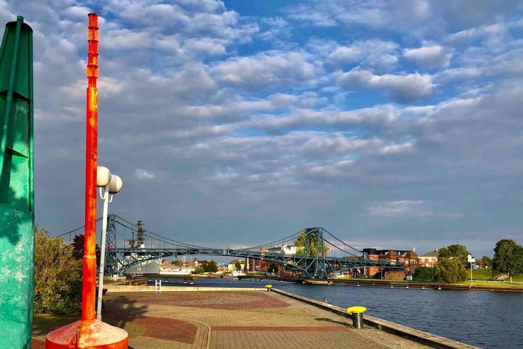 Wilhelms Havenkoje - Gemuetliches Innenstadtappartment Вилхелмсхафен Екстериор снимка