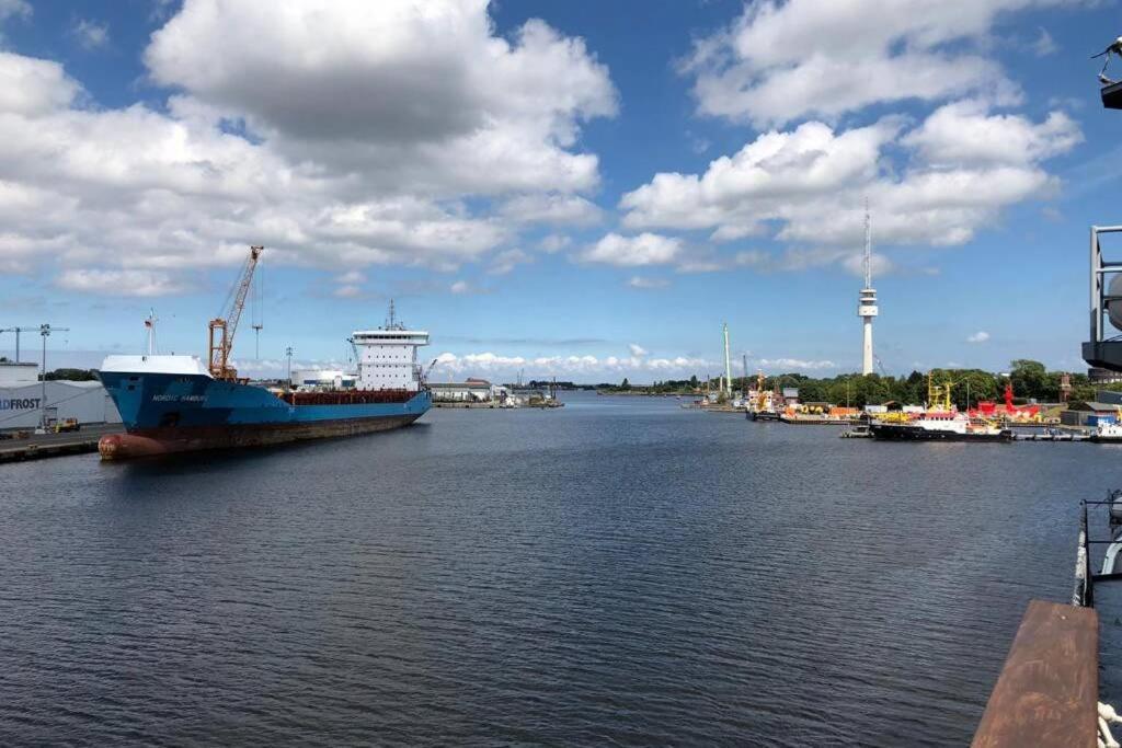 Wilhelms Havenkoje - Gemuetliches Innenstadtappartment Вилхелмсхафен Екстериор снимка